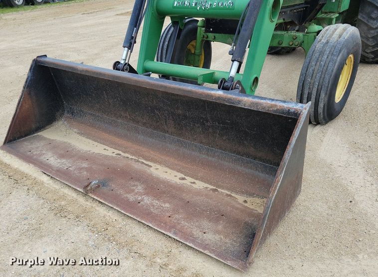 image for item DR4392 1973 John Deere 4630 tractor