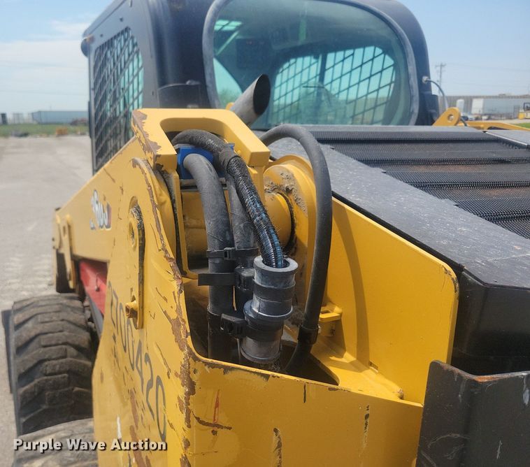 image for item DR4403 2019 Caterpillar 236D3 skid steer loader