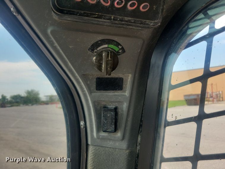 image for item DR4403 2019 Caterpillar 236D3 skid steer loader