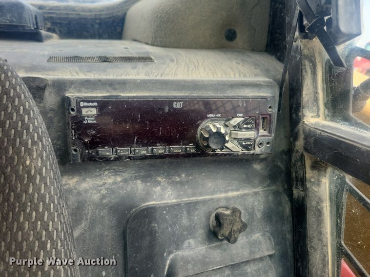 image for item DR4403 2019 Caterpillar 236D3 skid steer loader