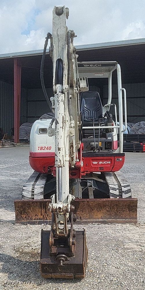 image for item DR4903 2017 Takeuchi  TB240 mini excavator