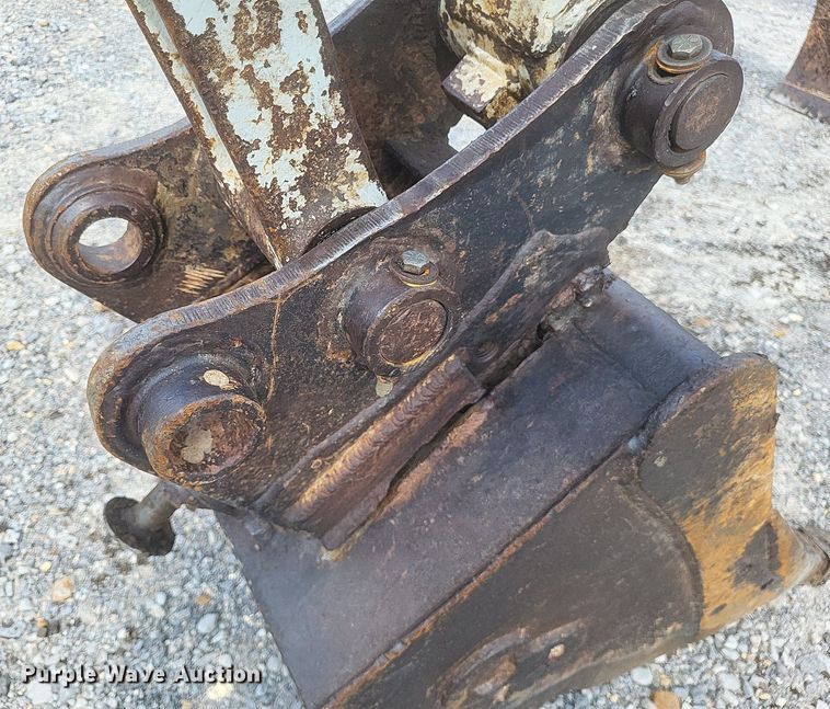 image for item DR4903 2017 Takeuchi  TB240 mini excavator