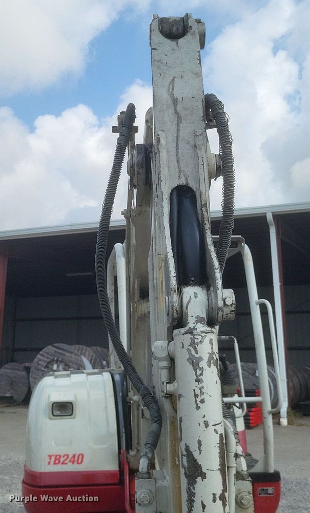 image for item DR4903 2017 Takeuchi  TB240 mini excavator