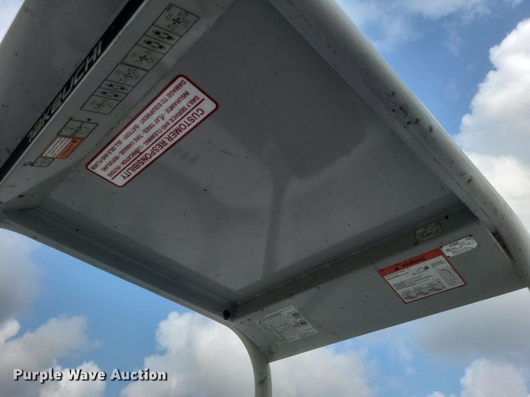 image for item DR4903 2017 Takeuchi  TB240 mini excavator