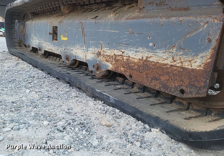 image for item DR4903 2017 Takeuchi  TB240 mini excavator