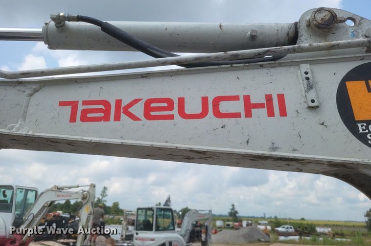 image for item DR4904 2018 Takeuchi  TB240 mini excavator