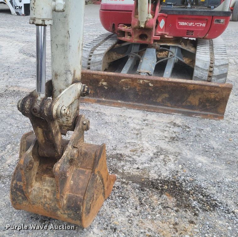 image for item DR4904 2018 Takeuchi  TB240 mini excavator