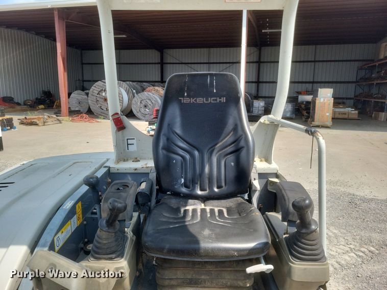 image for item DR4904 2018 Takeuchi  TB240 mini excavator