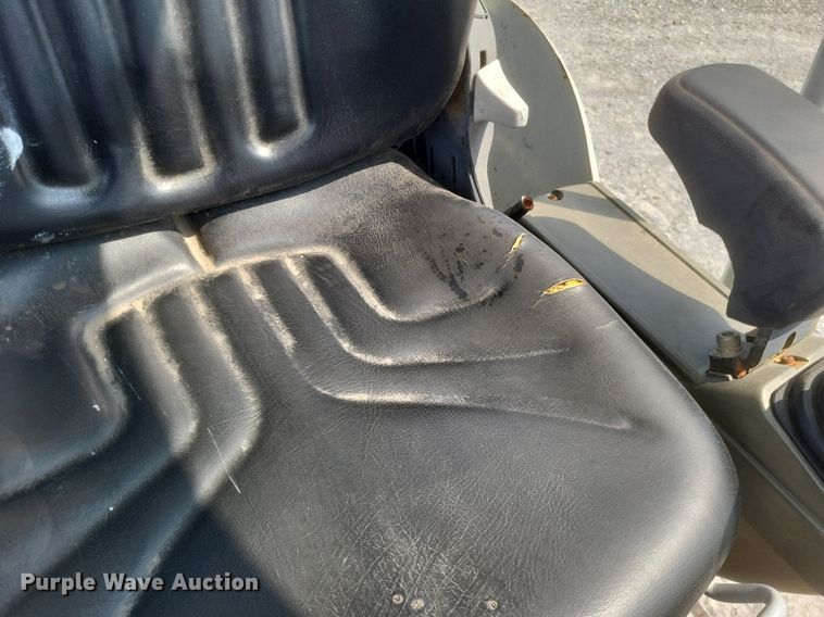 image for item DR4904 2018 Takeuchi  TB240 mini excavator