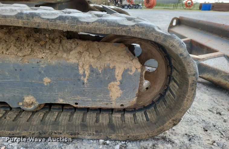 image for item DR4904 2018 Takeuchi  TB240 mini excavator