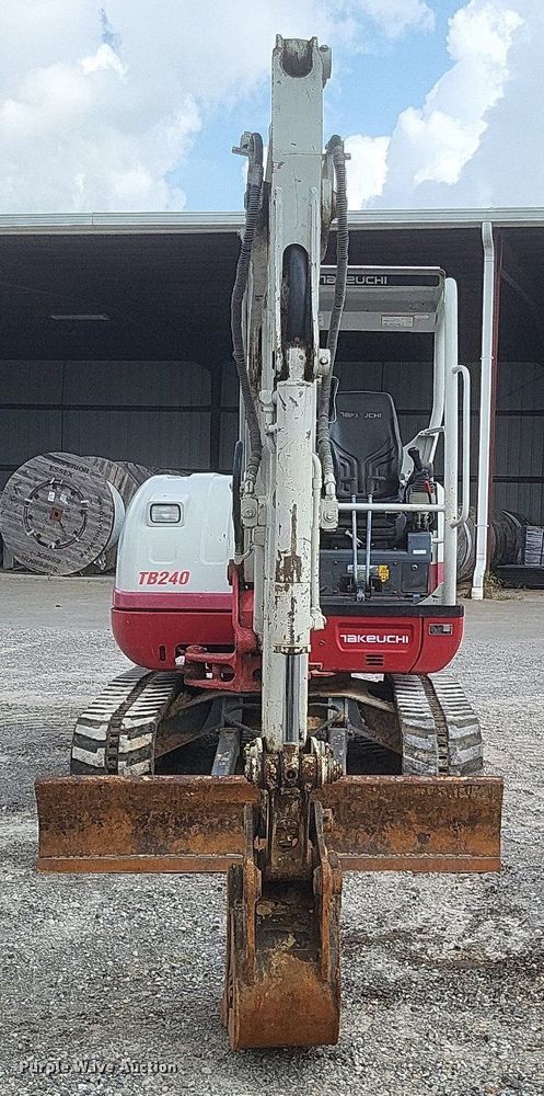 image for item DR4905 2017 Takeuchi  TB240 mini excavator