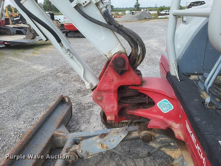 image for item DR4905 2017 Takeuchi  TB240 mini excavator