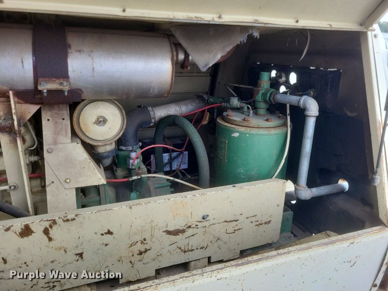 image for item DR4906 Ingersoll Rand  175 air compressor