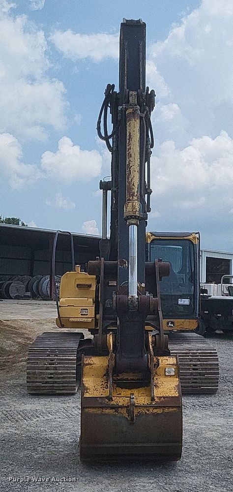 image for item DR4907 2008 John Deere  200D LC excavator