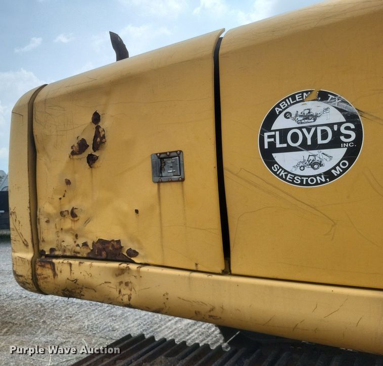 image for item DR4907 2008 John Deere  200D LC excavator