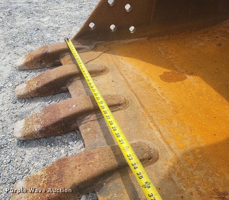 image for item DR4907 2008 John Deere  200D LC excavator