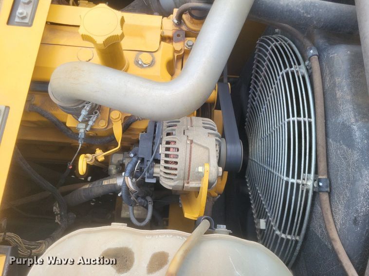 image for item DR4907 2008 John Deere  200D LC excavator