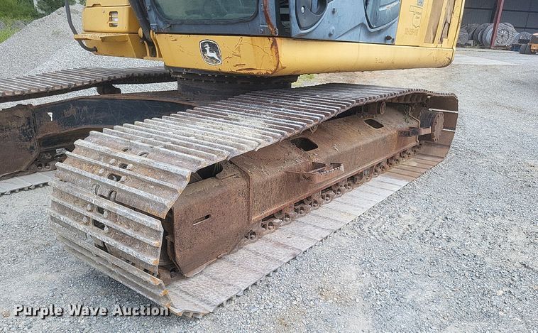 image for item DR4907 2008 John Deere  200D LC excavator