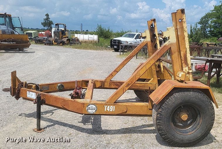 image for item DR4908 1995 Slabach Construction reel trailer