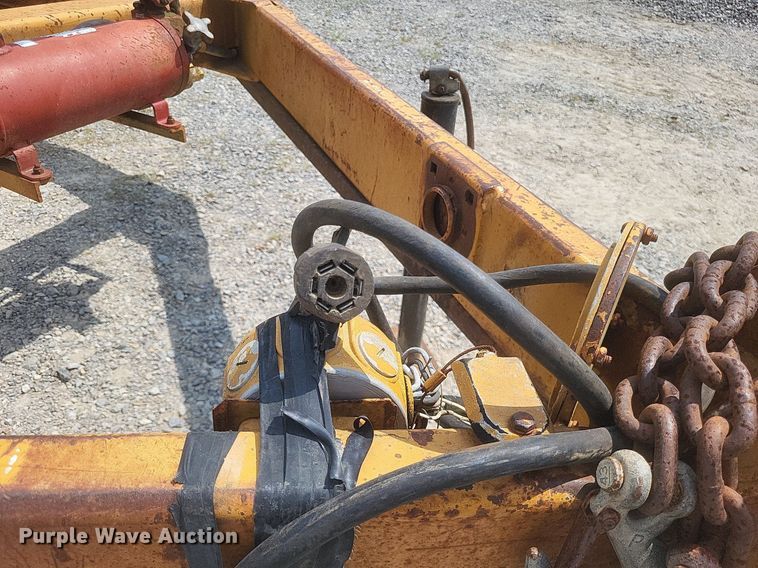 image for item DR4908 1995 Slabach Construction reel trailer