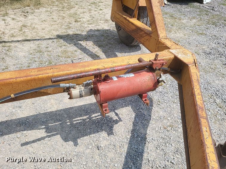 image for item DR4908 1995 Slabach Construction reel trailer