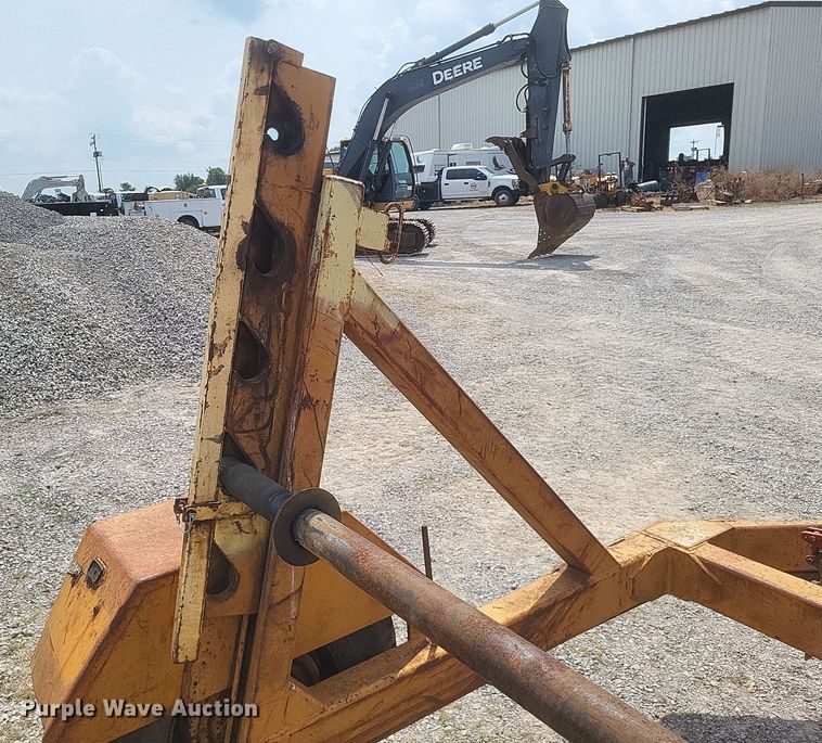 image for item DR4908 1995 Slabach Construction reel trailer