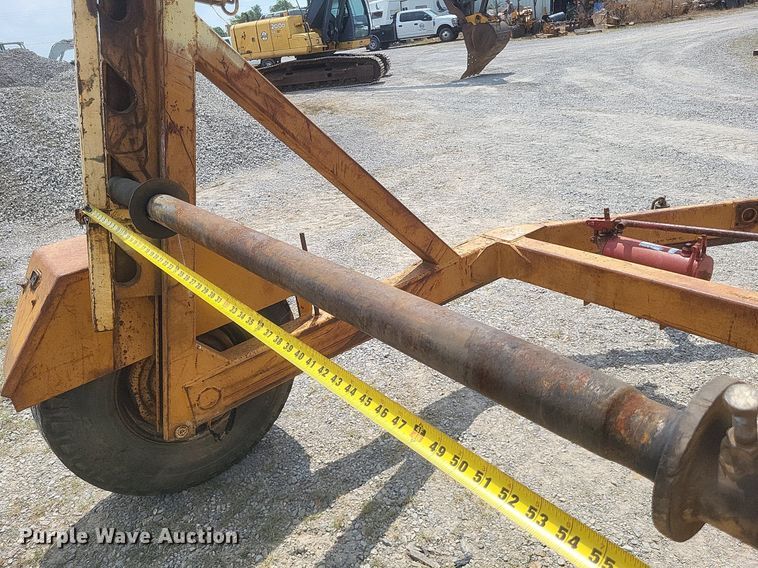 image for item DR4908 1995 Slabach Construction reel trailer