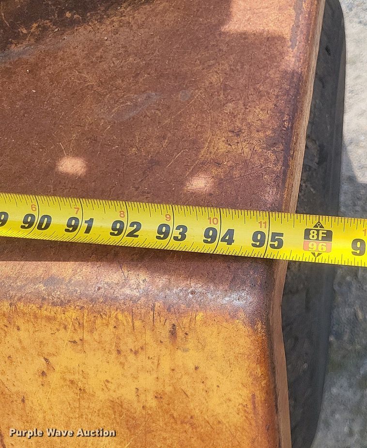 image for item DR4908 1995 Slabach Construction reel trailer