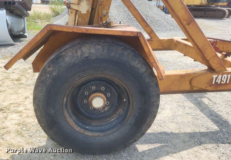 image for item DR4908 1995 Slabach Construction reel trailer