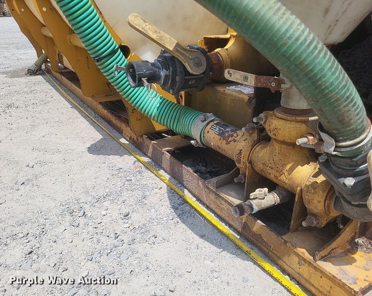 image for item DR4911 (2) Vermeer MX240 fluid mixing units