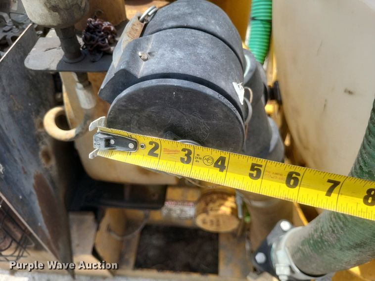 image for item DR4911 (2) Vermeer MX240 fluid mixing units