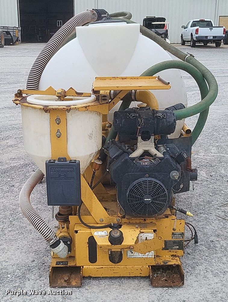 image for item DR4912 (2) Vermeer MX240 fluid mixing unit