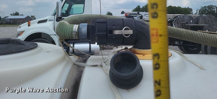 image for item DR4912 (2) Vermeer MX240 fluid mixing unit