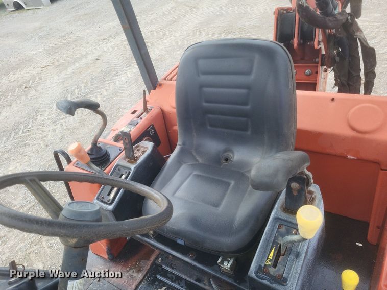 image for item DR4917 2006 Ditch Witch  RT95 vibratory cable plow