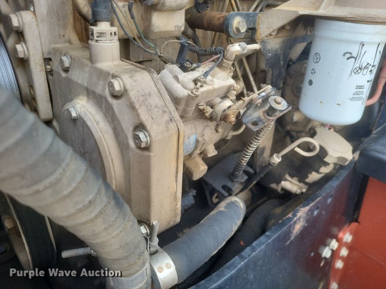 image for item DR4917 2006 Ditch Witch  RT95 vibratory cable plow