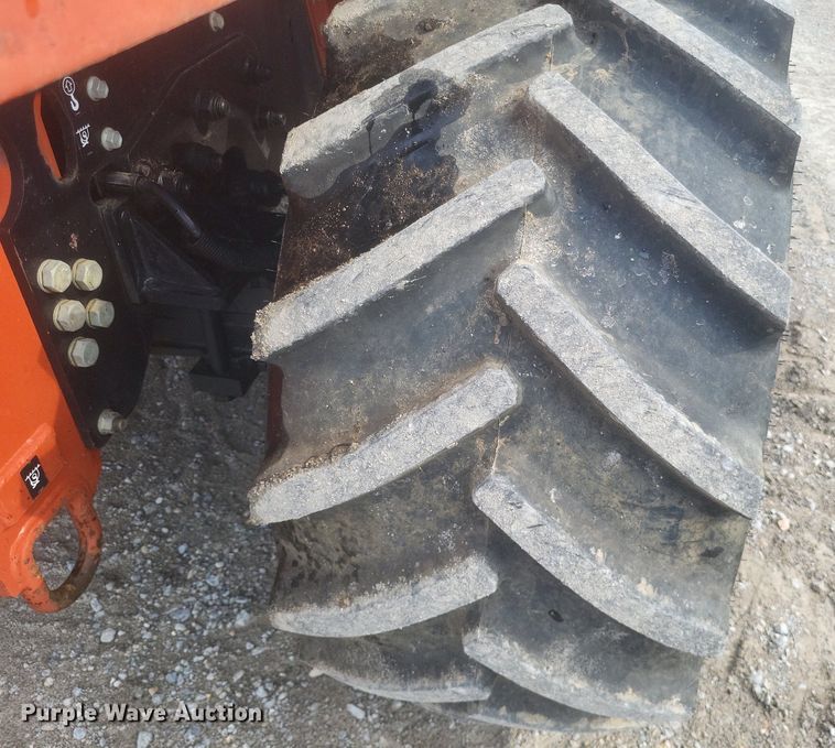 image for item DR4917 2006 Ditch Witch  RT95 vibratory cable plow