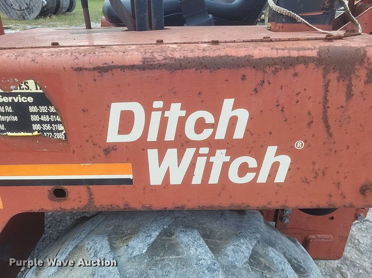 image for item DR4918 1999 Ditch Witch  5700 vibratory cable plow