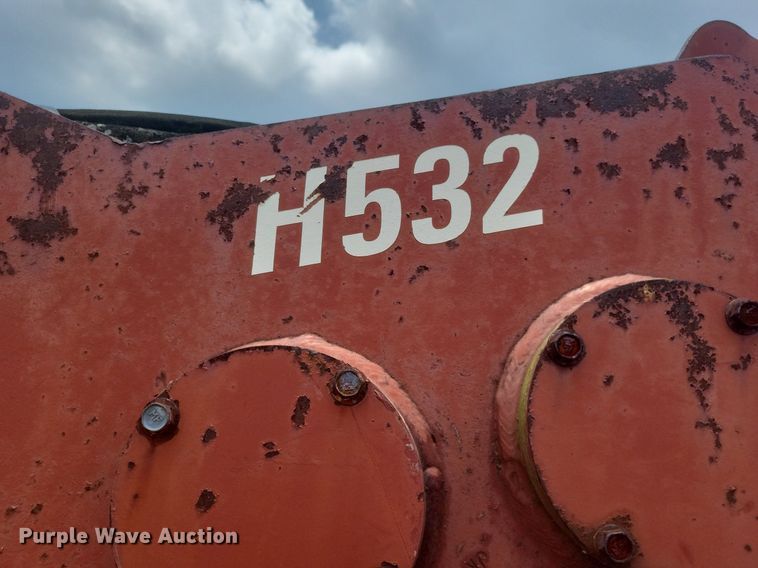 image for item DR4918 1999 Ditch Witch  5700 vibratory cable plow