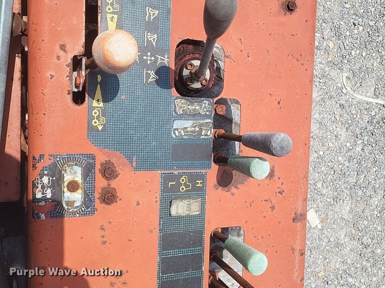 image for item DR4918 1999 Ditch Witch  5700 vibratory cable plow