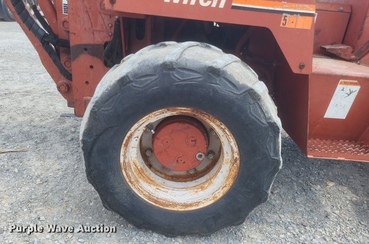 image for item DR4918 1999 Ditch Witch  5700 vibratory cable plow