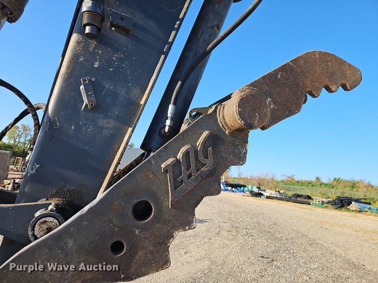 image for item DR8784 2016 John Deere 135G excavator