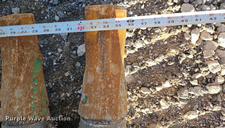 image for item DR8784 2016 John Deere 135G excavator