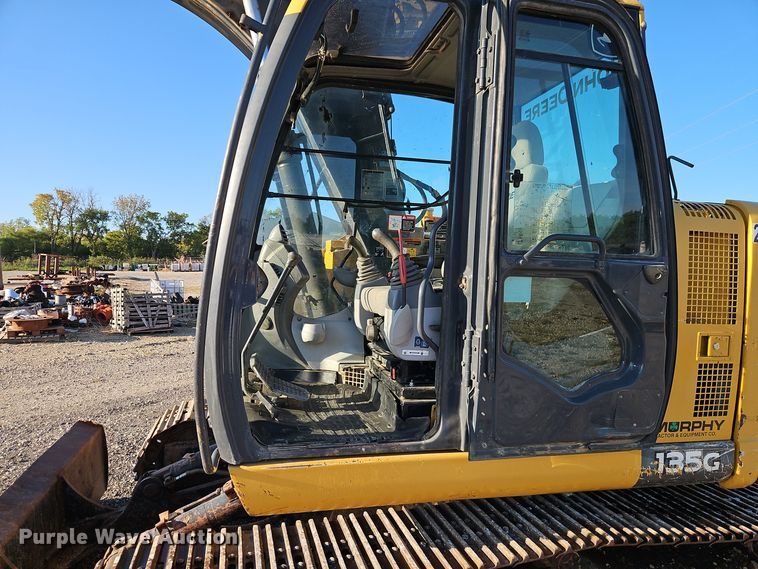 image for item DR8784 2016 John Deere 135G excavator