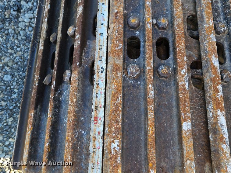 image for item DR8784 2016 John Deere 135G excavator