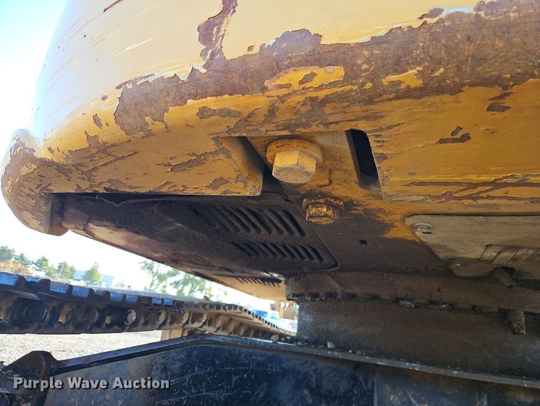 image for item DR8784 2016 John Deere 135G excavator