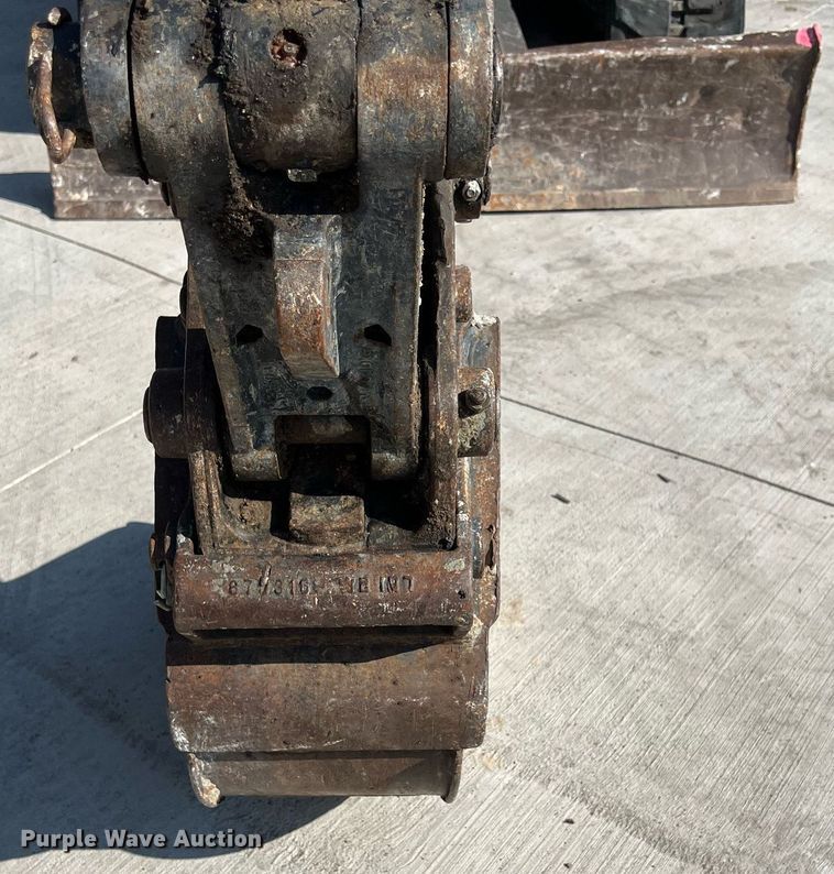 image for item DS3122 2014 Bobcat E42 mini excavator