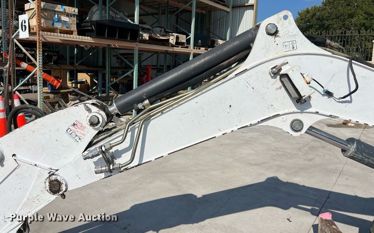 image for item DS3122 2014 Bobcat E42 mini excavator