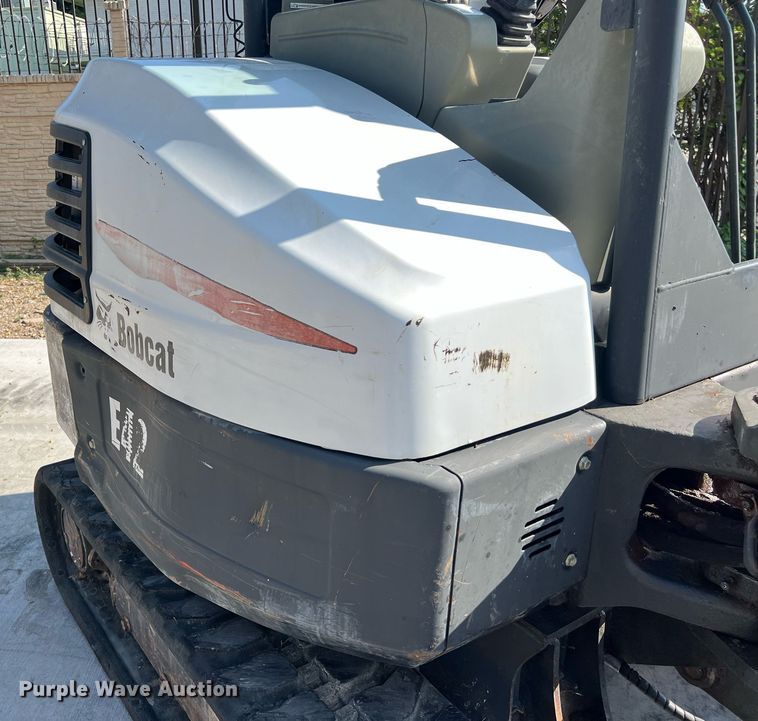 image for item DS3122 2014 Bobcat E42 mini excavator