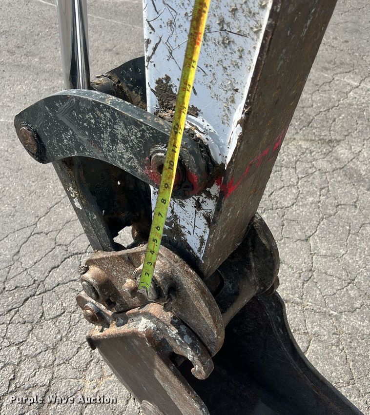 image for item DS3122 2014 Bobcat E42 mini excavator