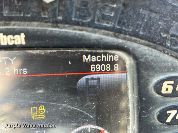 image for item DS3122 2014 Bobcat E42 mini excavator